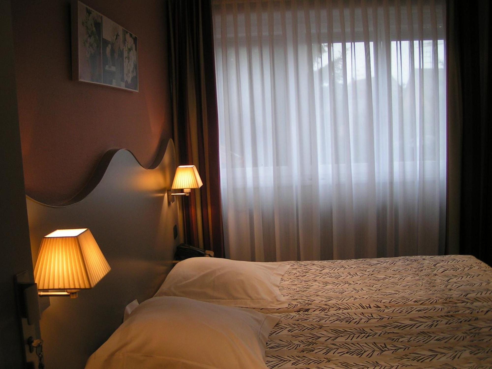 Au Soleil, Hotel Restaurant & Spa Valff 외부 사진