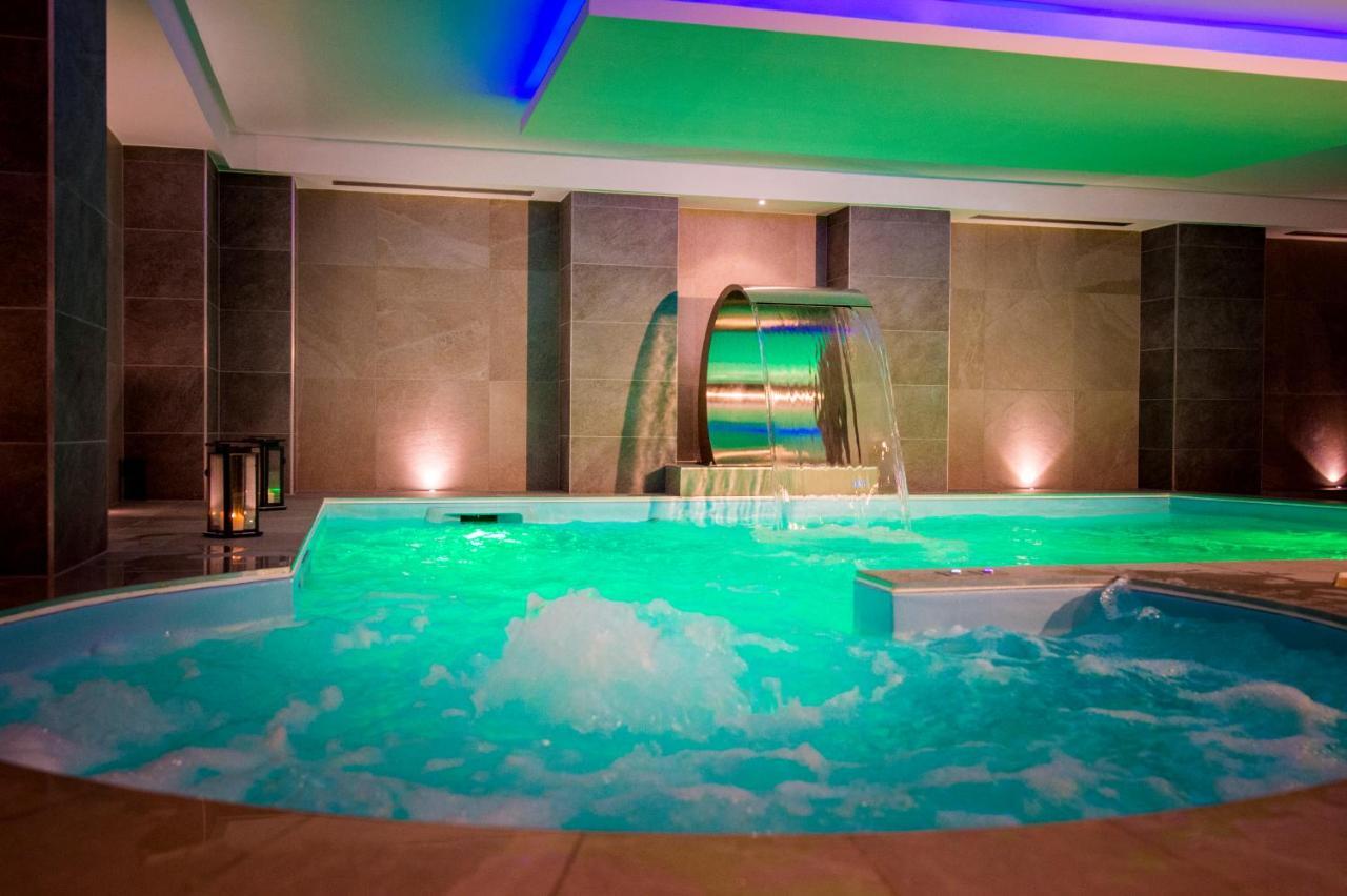 Au Soleil, Hotel Restaurant & Spa Valff 외부 사진